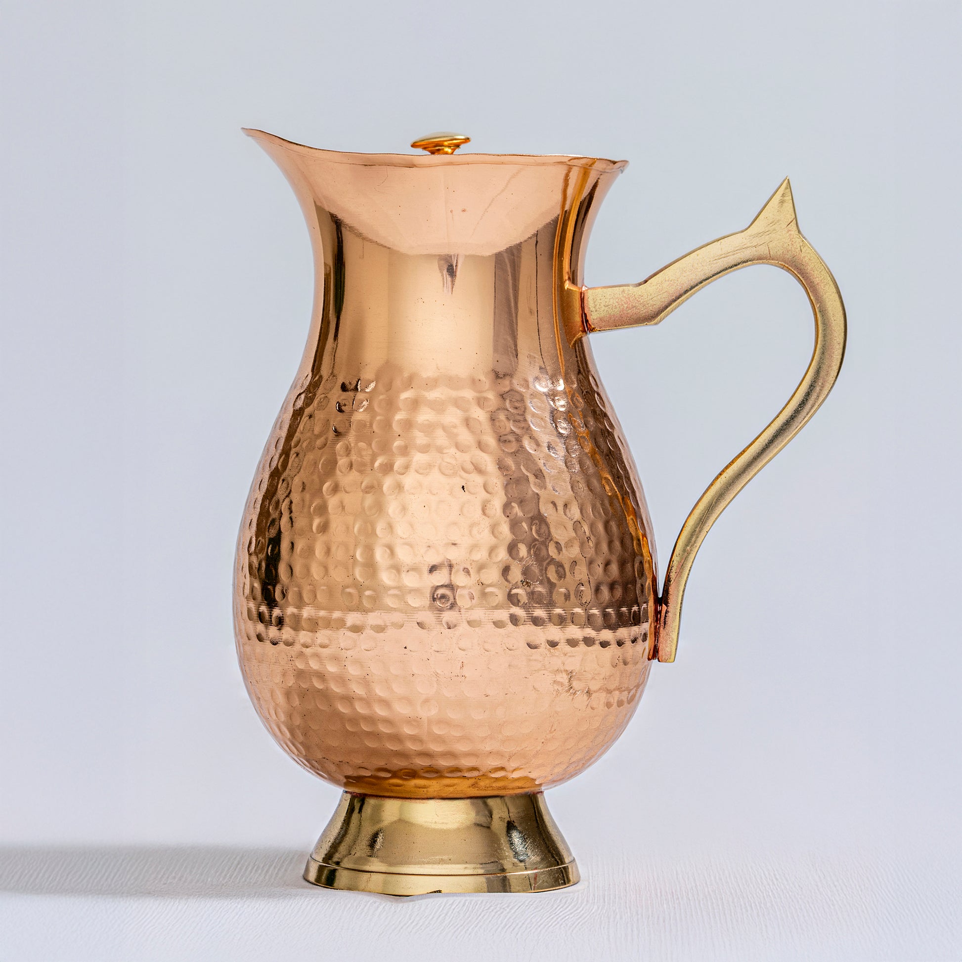 copper water jug for storing water and promoting healthy living