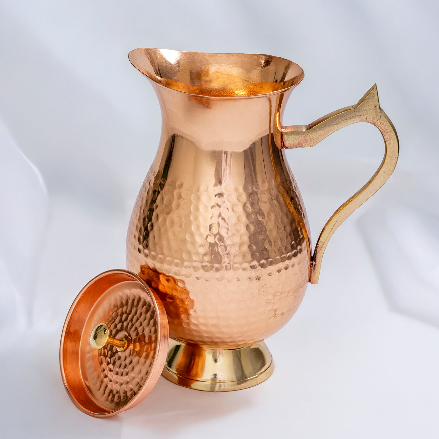 copper water jug for storing water and promoting healthy living